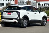 New 2025 Nissan Kicks S image 4