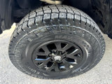 Used 2019 Toyota Tacoma TRD Off-Road image 2