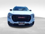 Used 2024 GMC Terrain SLE w/ Driver Convenience Package image 6