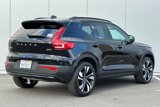 Used 2024 Volvo XC40 B5 Plus w/ Climate Package image 5