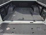 Used 2016 Nissan Frontier SV image 6