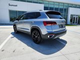 Certified 2022 Volkswagen Taos SE w/ Panoramic Sunroof Package image 5