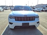 Used 2019 Jeep Grand Cherokee Altitude image 3