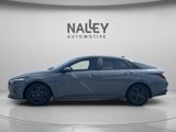 Used 2022 Hyundai Elantra SEL image 2