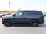 Used 2023 Cadillac Escalade Sport w/ LPO, ONYX Package image 4