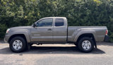 Used 2012 Toyota Tacoma 4x4 Access Cab V6 w/ SR5 Pkg image 4