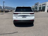 Used 2023 Jeep Grand Cherokee Altitude image 5