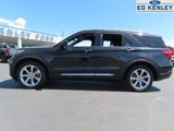 Used 2020 Ford Explorer Platinum w/ Premium Technology Package image 2