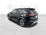 Used 2023 Nissan Rogue SV image 3