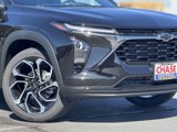 New 2025 Chevrolet Trax RS w/ Sunroof Package image 2