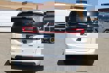 New 2024 Chrysler Pacifica Select image 4