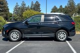 Used 2023 Chevrolet Equinox LT image 2