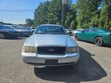Used 2006 Ford Crown Victoria Police Interceptor image 3