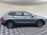 Used 2019 Volkswagen Tiguan SE w/ Panoramic Sunroof Package image 2