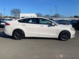 Used 2018 Ford Fusion SE w/ Equipment Group 201A image 2