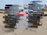 Used 2020 Chevrolet Traverse LT image 3