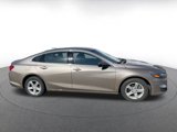 Used 2023 Chevrolet Malibu LT w/ Driver Confidence Package image 4
