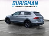 Used 2022 Volkswagen Tiguan SE image 4