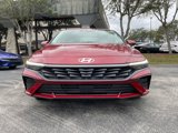 Used 2024 Hyundai Elantra SEL w/ Convenience Package image 3