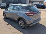 Used 2024 Nissan Kicks SV image 3