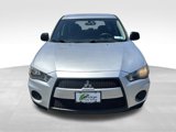 Used 2010 Mitsubishi Outlander ES image 2
