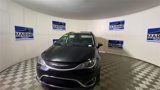 Used 2020 Chrysler Pacifica Limited image 5