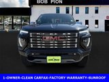 Used 2024 GMC Canyon Denali image 2