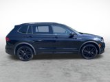 Used 2022 Volkswagen Tiguan SE R-Line image 4