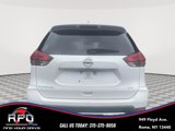 Used 2018 Nissan Rogue SV image 4