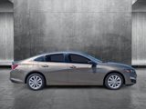 Used 2020 Chevrolet Malibu LT image 4