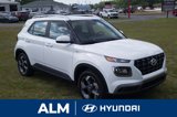 New 2025 Hyundai Venue SEL image 3