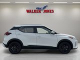 Used 2024 Nissan Kicks SV image 2