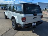 Certified 2023 Jeep Gladiator Willys image 6