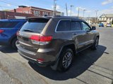 Used 2019 Jeep Grand Cherokee Laredo w/ 18" Wheel & 8.4" Radio Group image 5