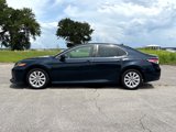 Used 2020 Toyota Camry LE image 4