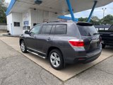 Used 2013 Toyota Highlander 4WD image 3