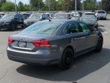 Used 2015 Volkswagen Passat TDI SE image 3