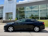 Used 2013 Toyota Camry SE image 2