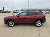 Used 2024 Chevrolet Trax LS w/ LS Convenience Package image 5