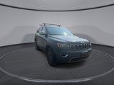 Used 2020 Jeep Grand Cherokee Limited image 2