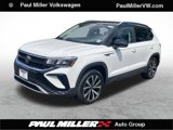 Certified 2023 Volkswagen Taos SE w/ Panoramic Sunroof Package image 1