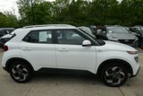 Certified 2023 Hyundai Venue SEL w/ Cargo Package image 4