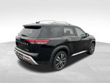 Used 2023 Nissan Pathfinder Platinum image 5