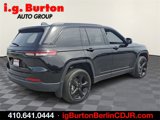 New 2025 Jeep Grand Cherokee Altitude image 4