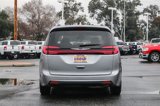 Used 2021 Chrysler Pacifica Touring-L image 5