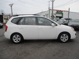 Used 2009 Kia Rondo LX image 4