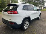 Used 2017 Jeep Cherokee Latitude w/ True North Edition image 5