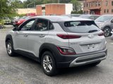 Used 2022 Hyundai Kona SE image 4