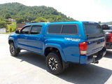 Used 2017 Toyota Tacoma TRD Sport image 3