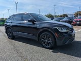 Certified 2022 Volkswagen Tiguan SE image 2
